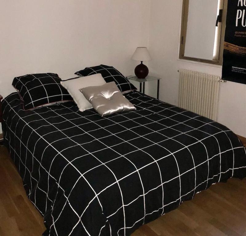 Appartement Sérénity Chambre d'hôte au calme Des Maîtres Tibétains y ont sejourné 15 mn des plages à Mougins Extérieur photo